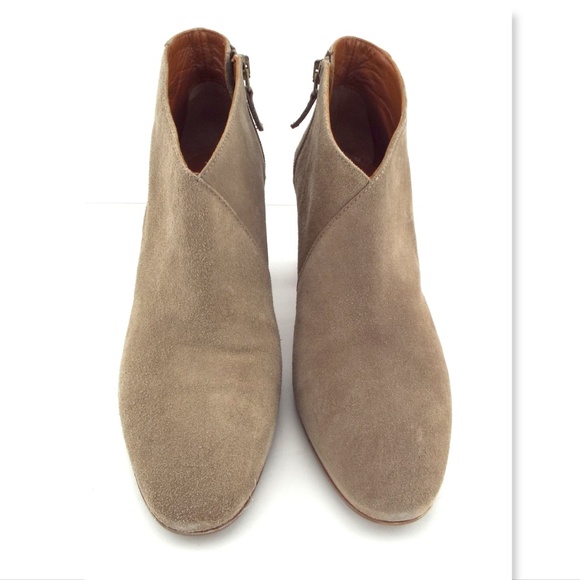 New AQUATALIA Beige Suede Leather  Block Heel Ankle Boots 9 - Picture 3 of 8